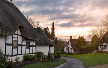 is Stanbridgeford thatch roofing popular